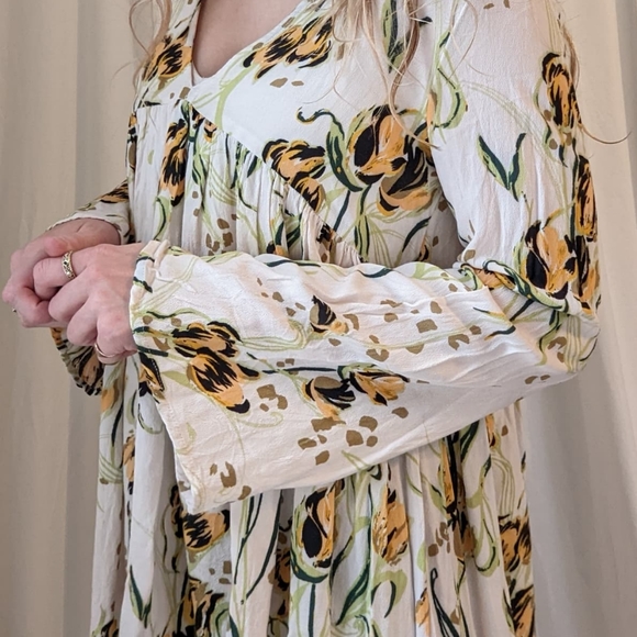 Free People Floral Bell Sleeve Tunic Top Blouse - Picture 4 of 5